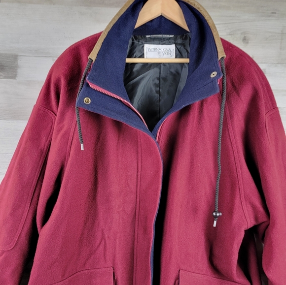 Vintage International Scene Burgundy Felt Wool Full Zip Coat Women's Size XL - Picture 13 of 16